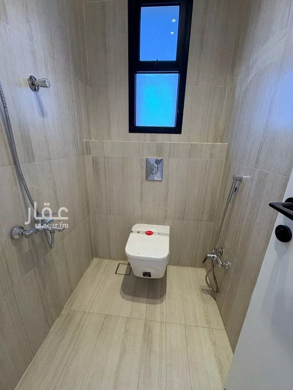 دور 4 غرف في العارض 5