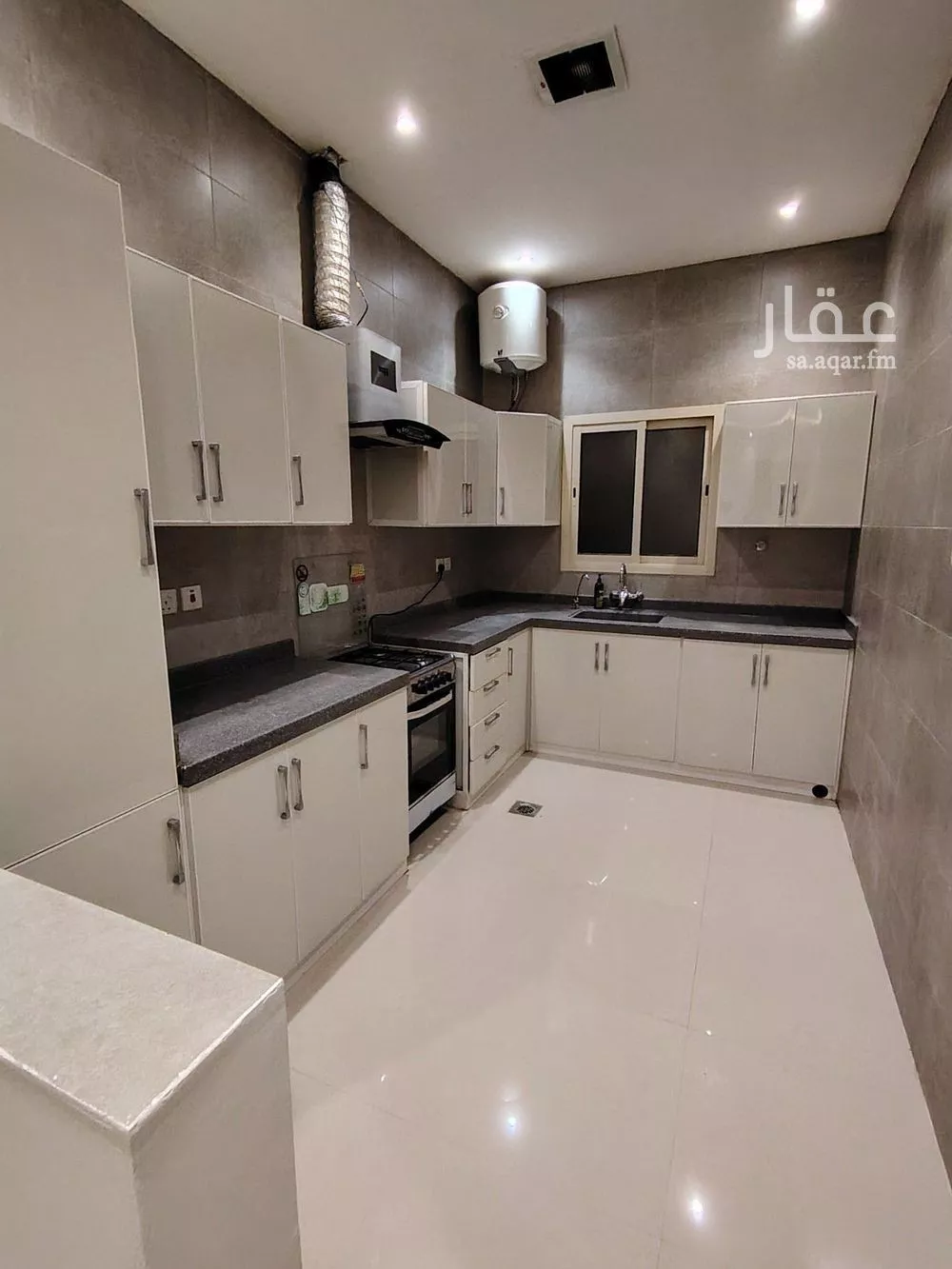 شقة 2 غرف في العارض 2