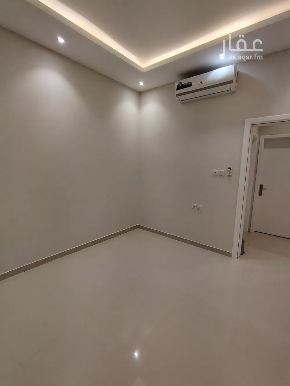 شقة 2 غرف في العارض 3