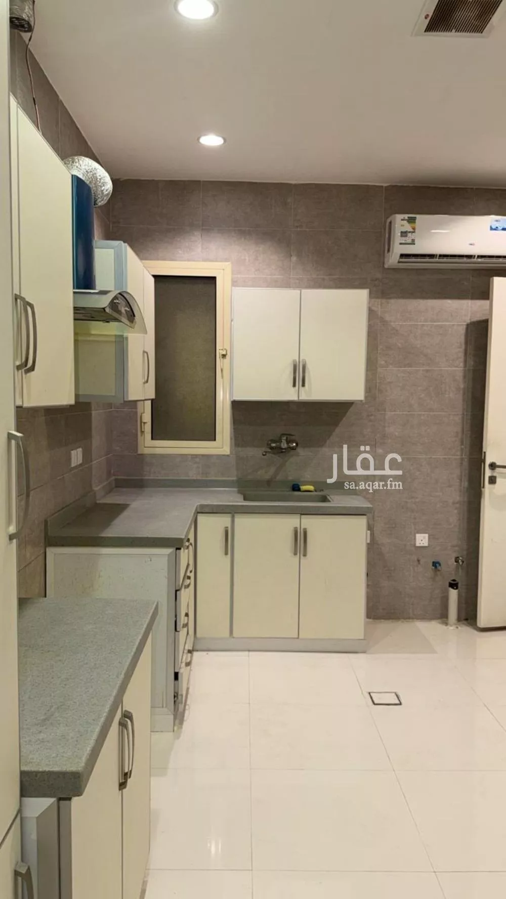 4 bedroom floor in Al Narjis 5