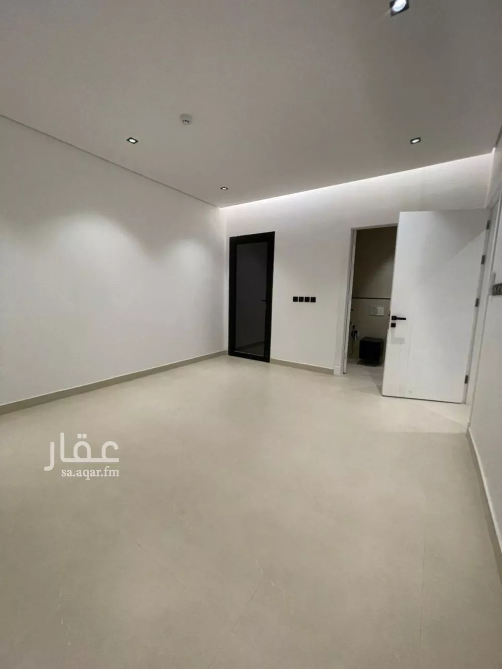 4 bedroom villa in Al Narjis, Riyadh 16