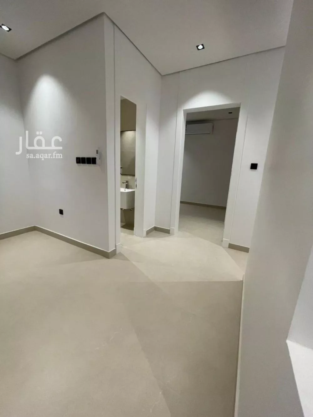 4 bedroom villa in Al Narjis, Riyadh 17