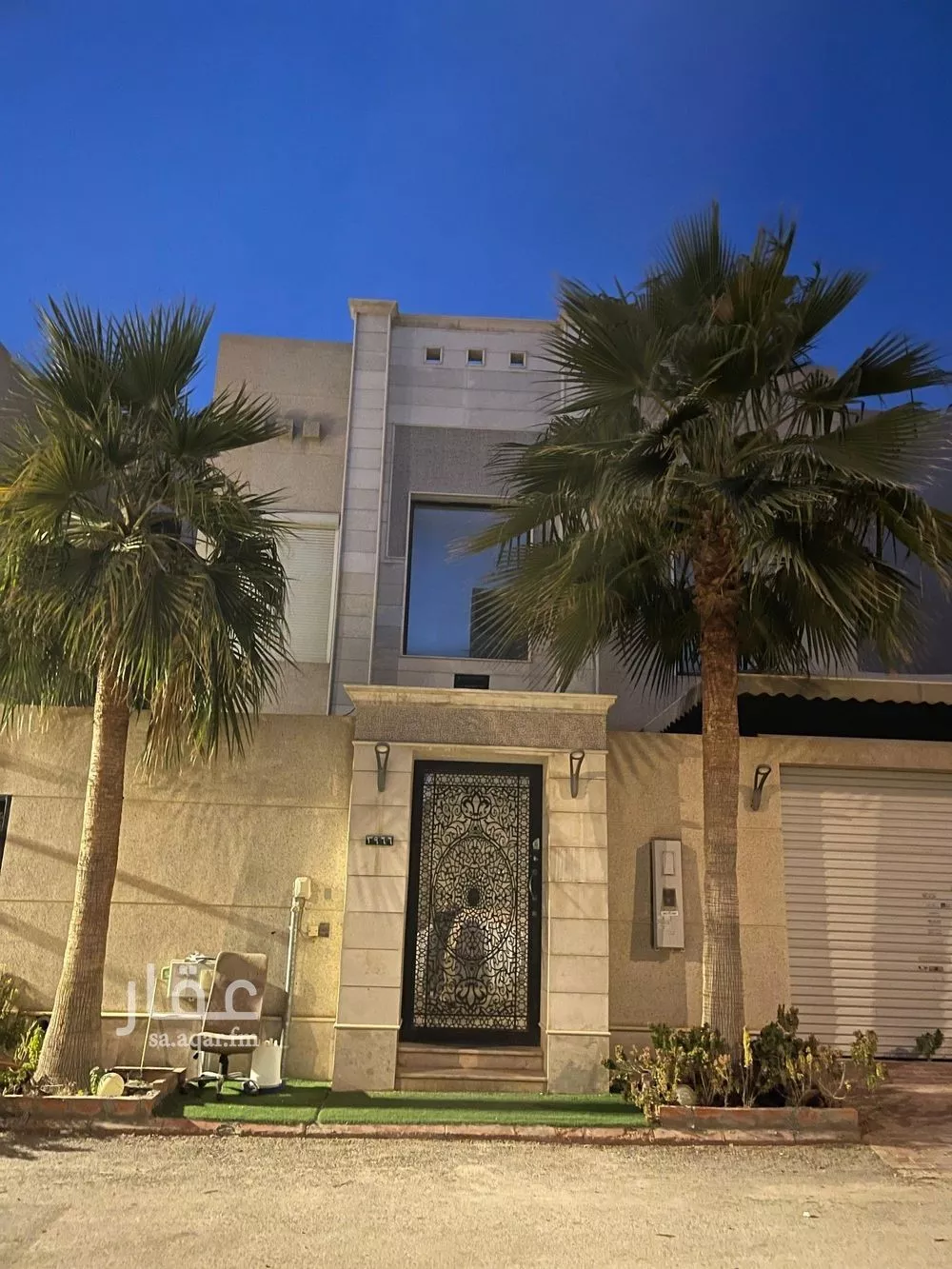 فيلا 5 غرف في العارض 2