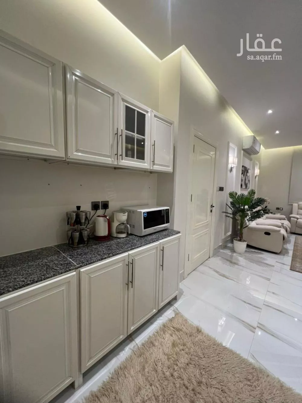 3 bedroom apartment in Al Narjis 5