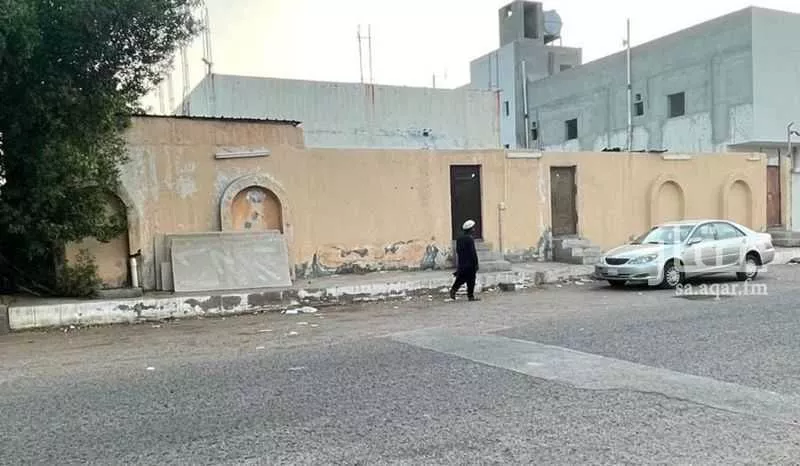 دور 14 غرف في العزيزية 2