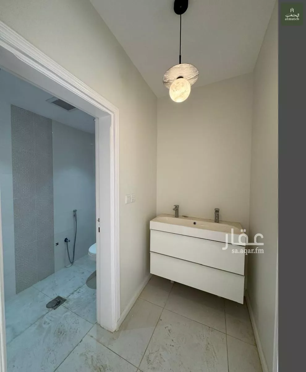 5 bedroom villa in At Taawon, Riyadh 21