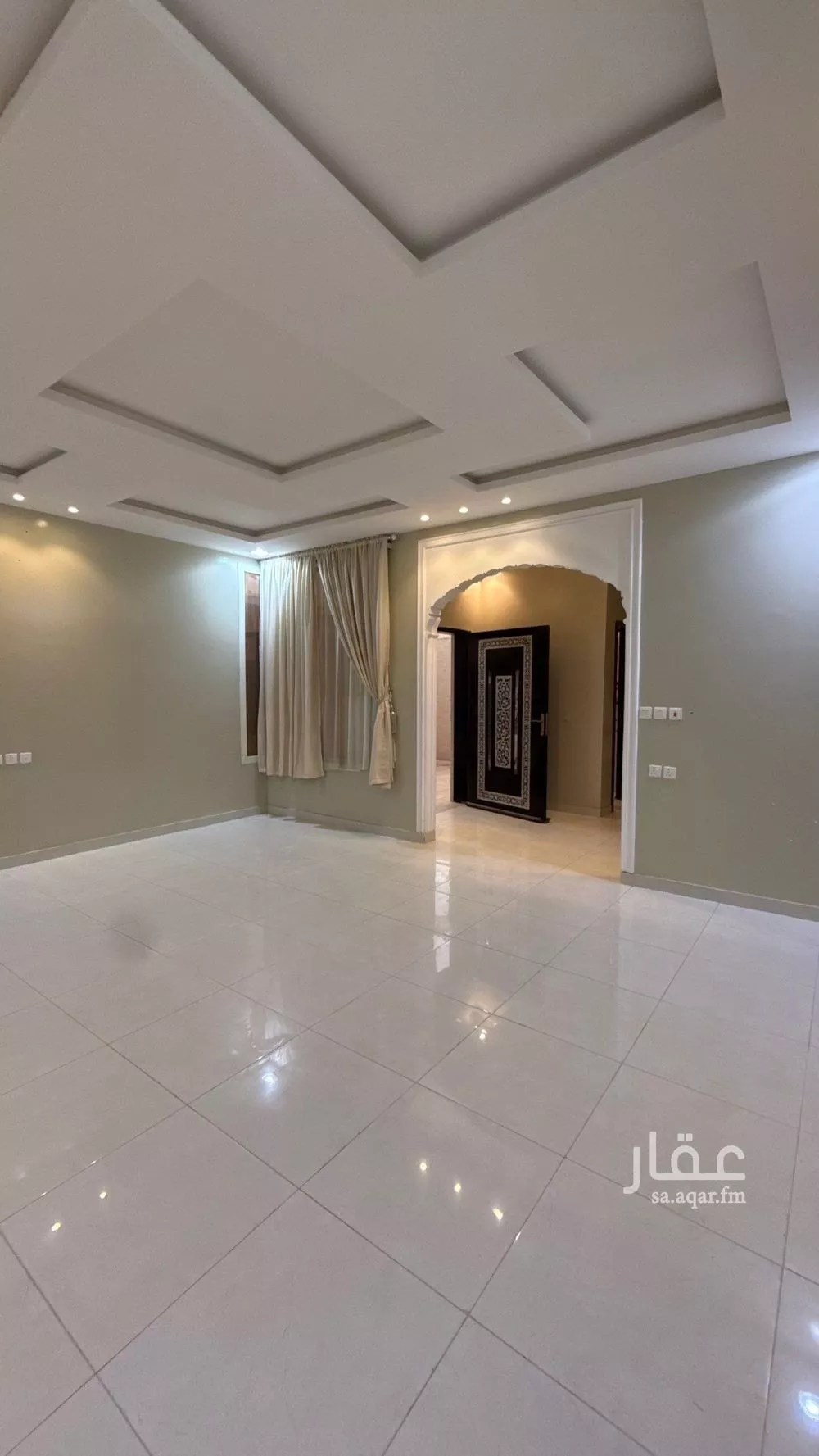 8 bedroom villa in Dirab, Riyadh 5
