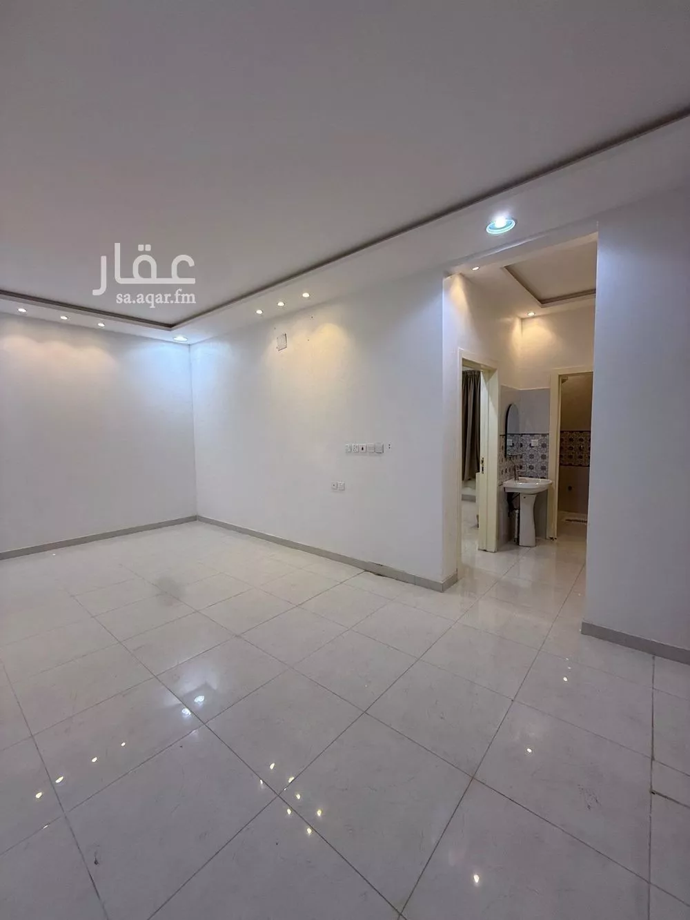 8 bedroom villa in Dirab, Riyadh 21