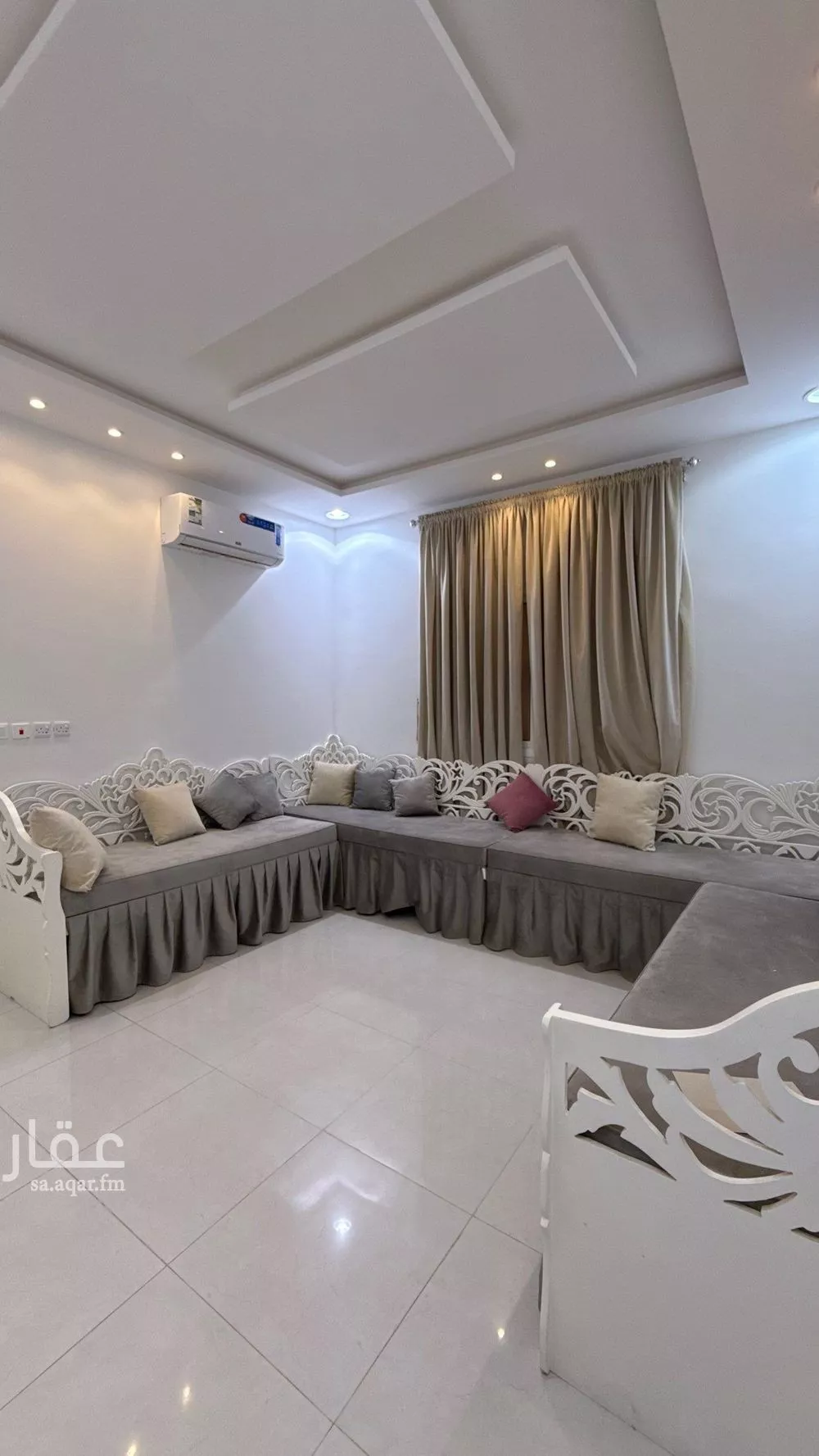 8 bedroom villa in Dirab, Riyadh 9