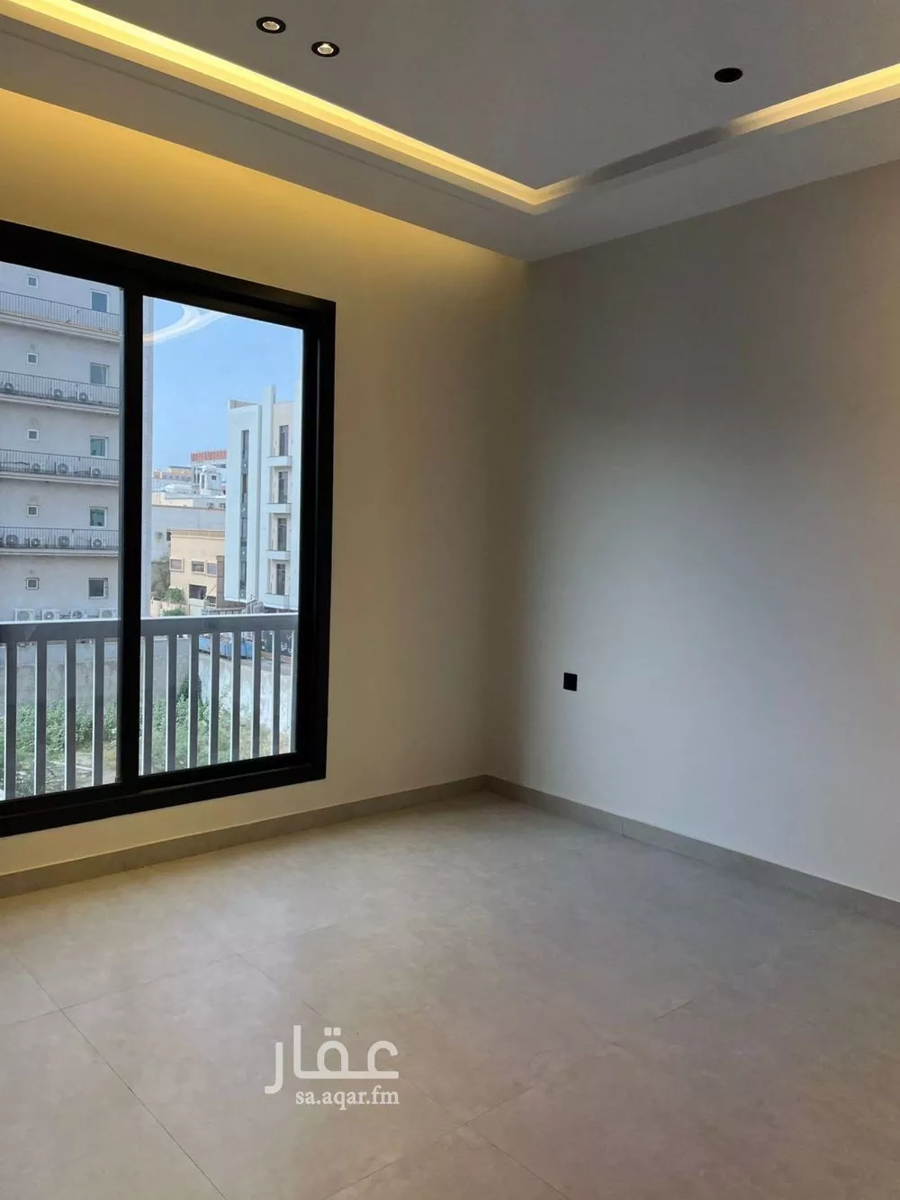 شقة 3 غرف في النزهة 1