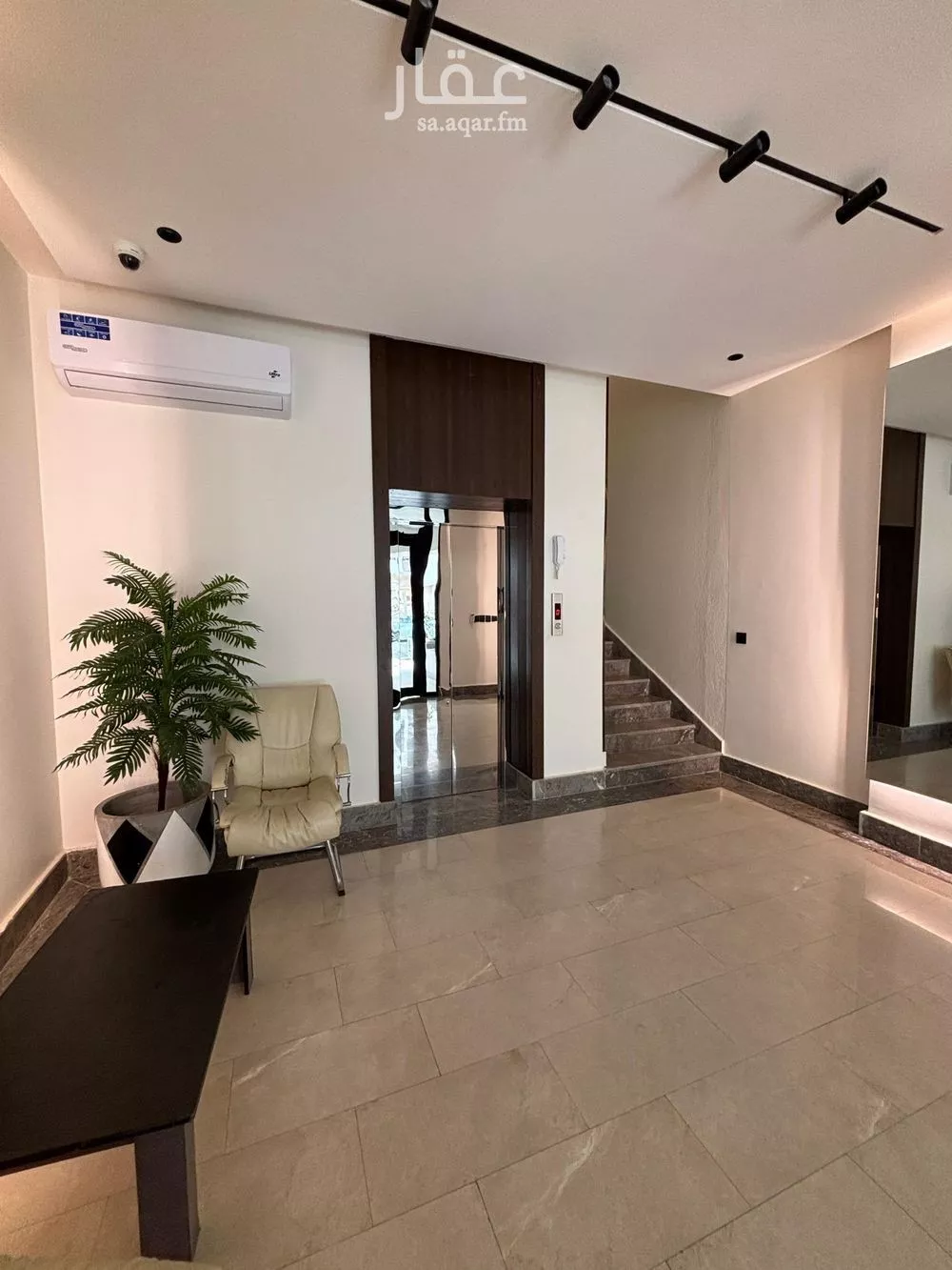 5 bedroom apartment in Al Rawdah 2