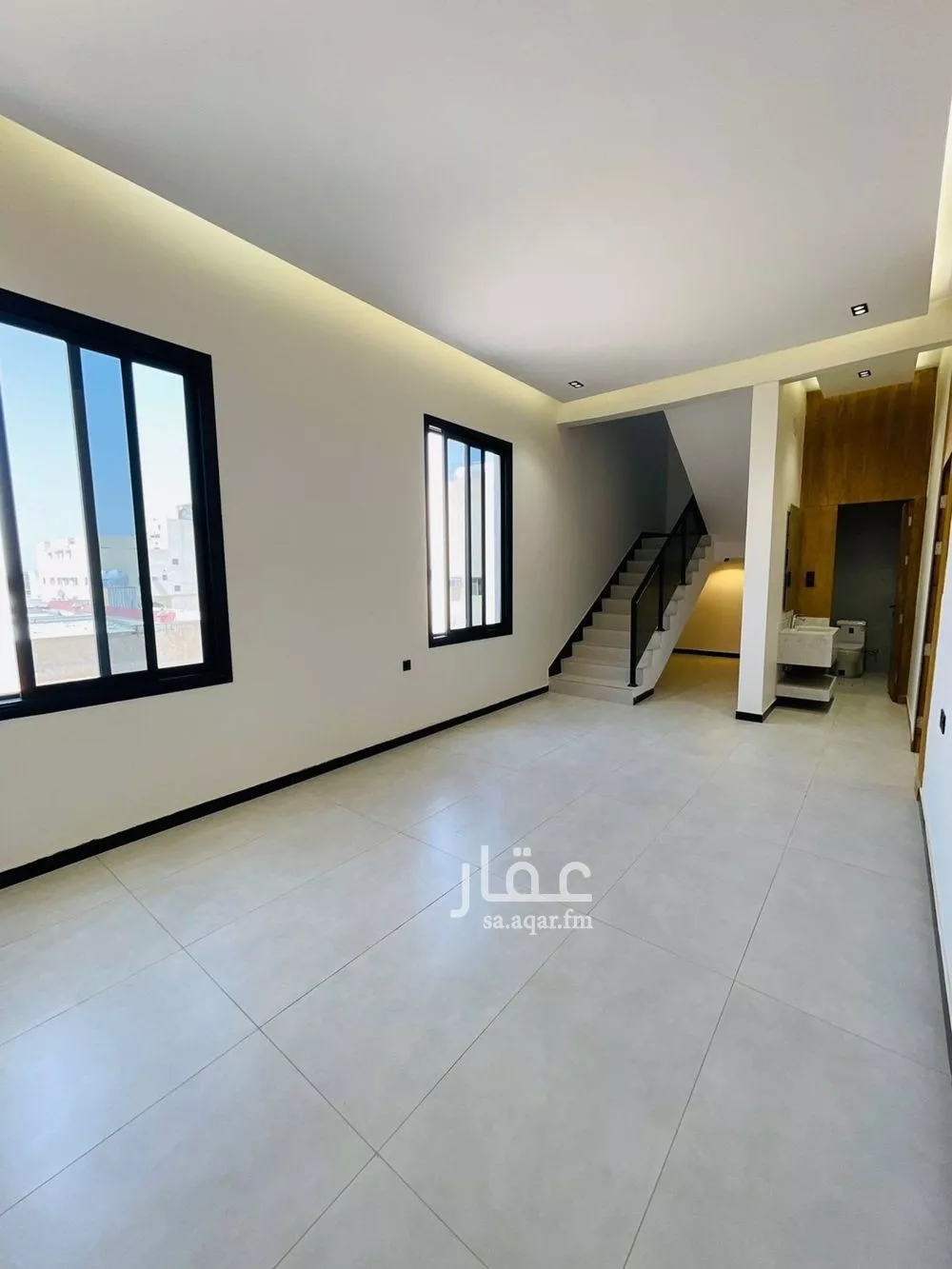 فيلا 4 غرف في الجنادرية 4