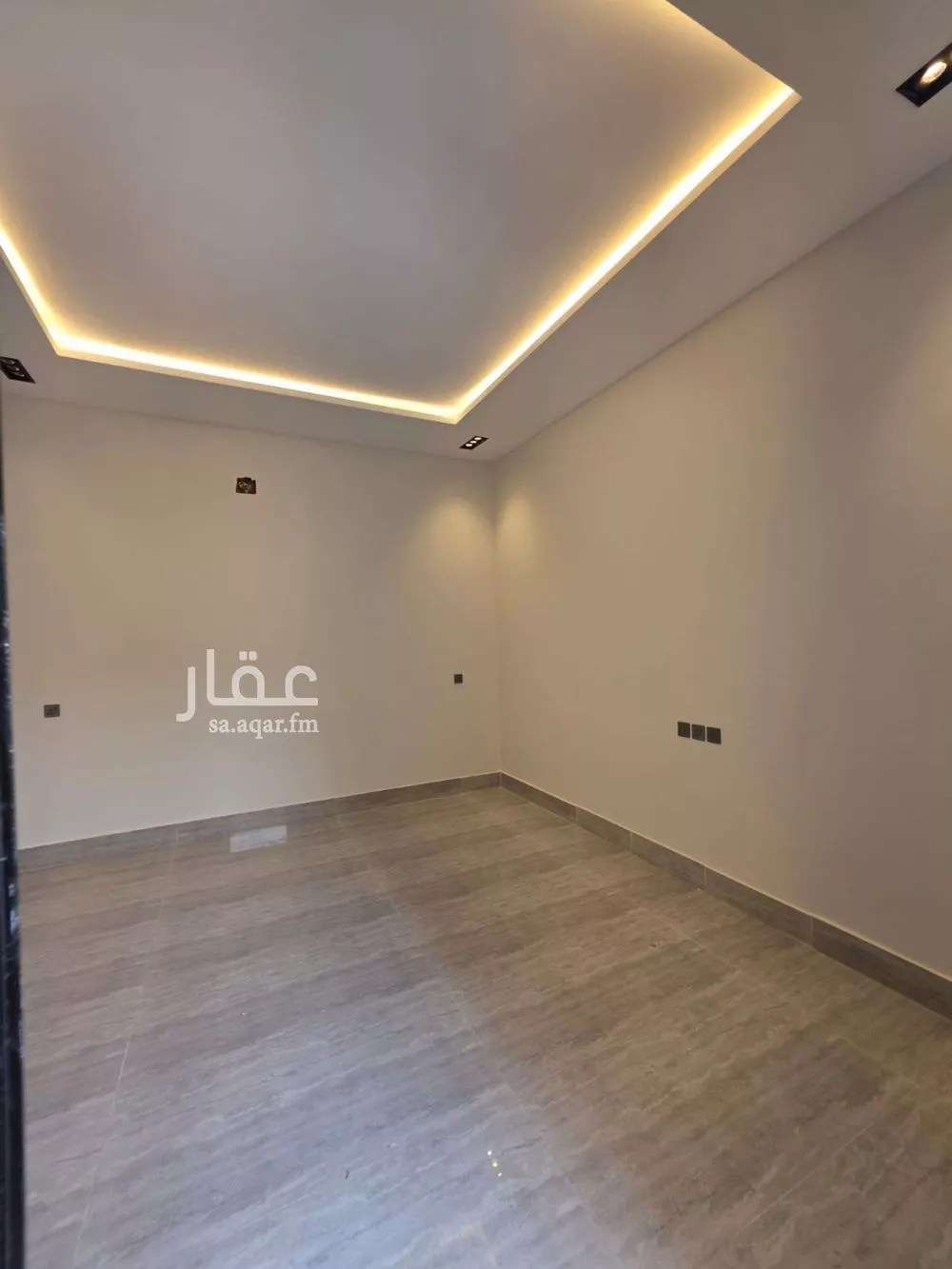 3 bedroom floor in Al Rimal 5