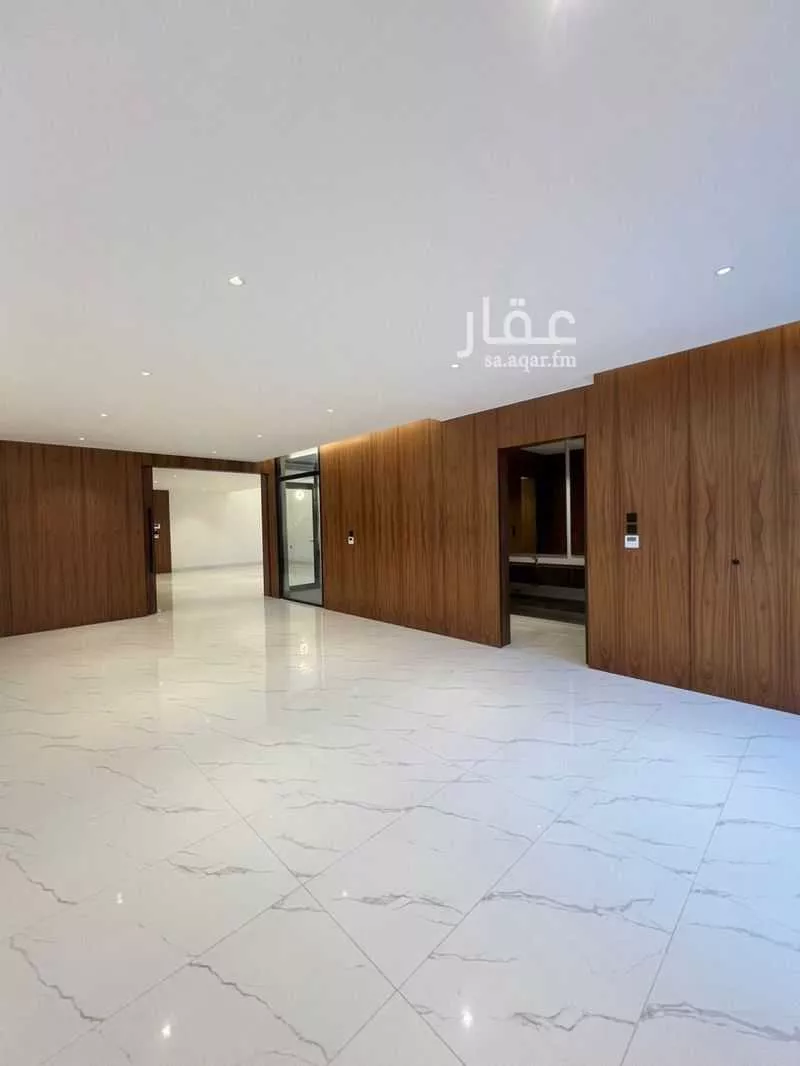 5 bedroom villa in Al Narjis 5