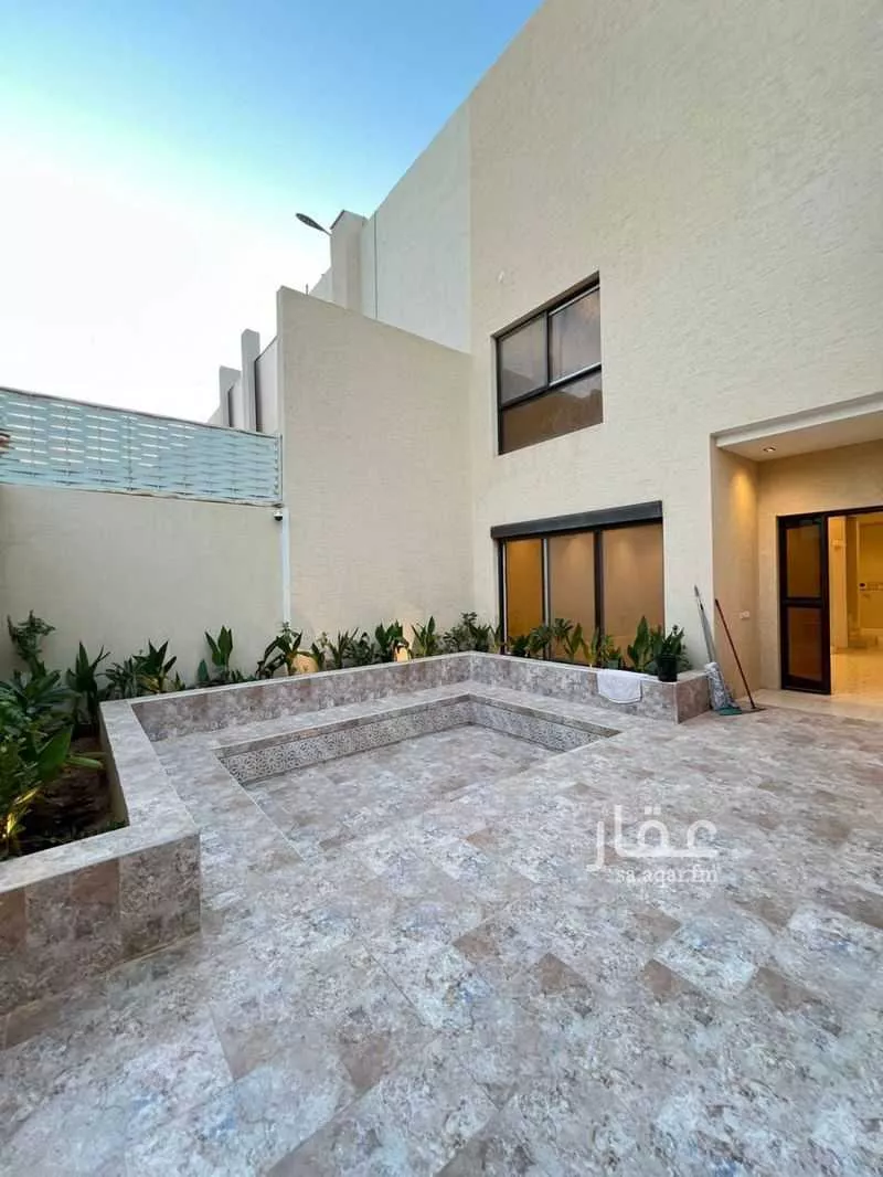 4 bedroom villa in Al Qairawan, Riyadh 6