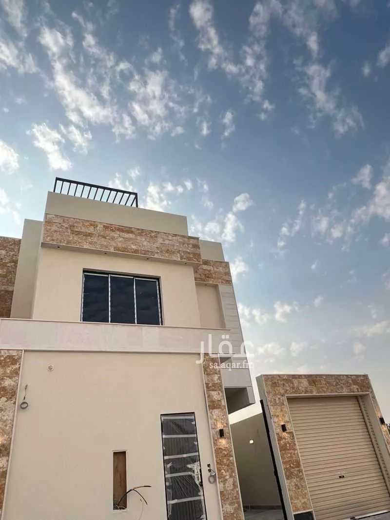 فيلا 4 غرف في العارض 2