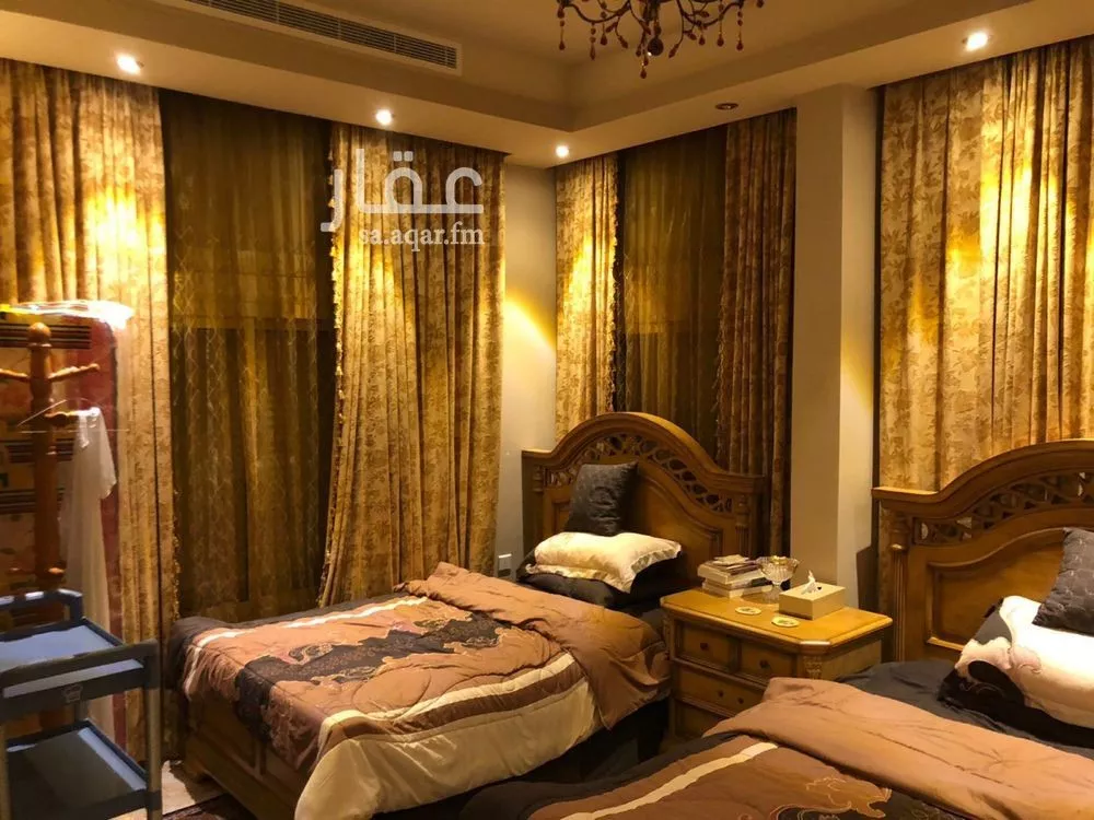 4 bedroom villa in Al Shiraa, Jeddah 10