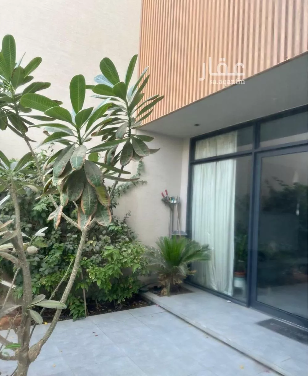 4 bedroom villa in Al Aridh 2