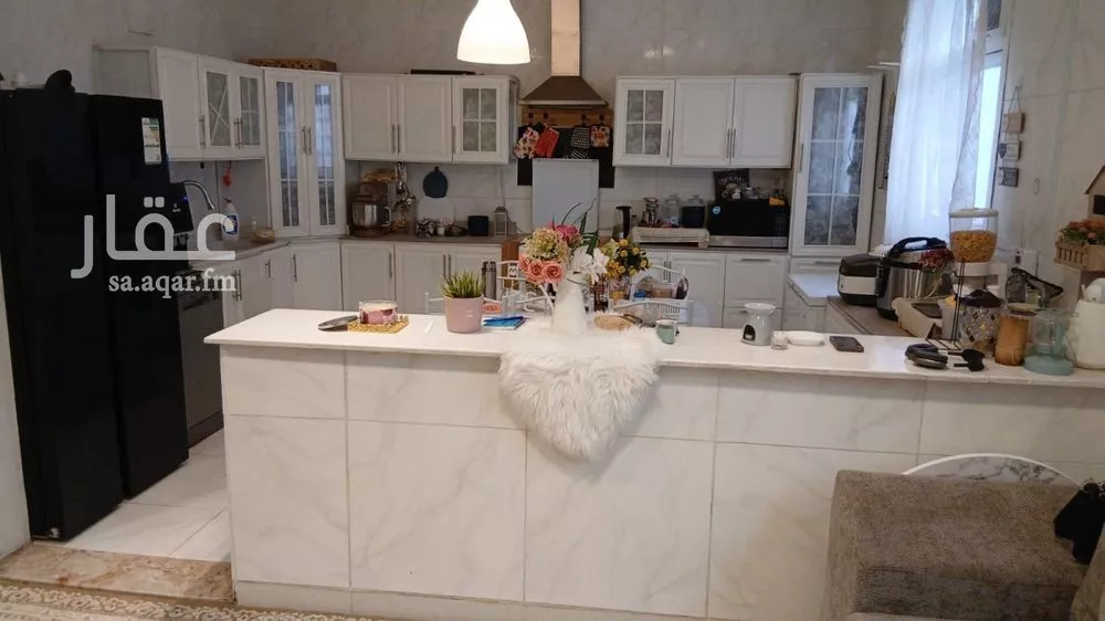 3 bedroom apartment in Al Yasmin 4