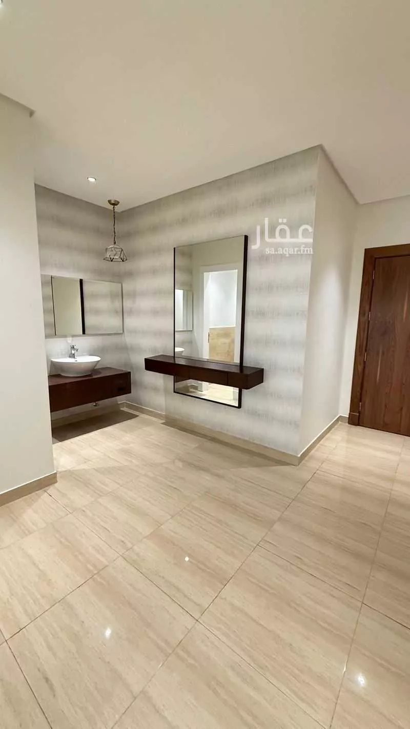 شقة 3 غرف في الملقا 5