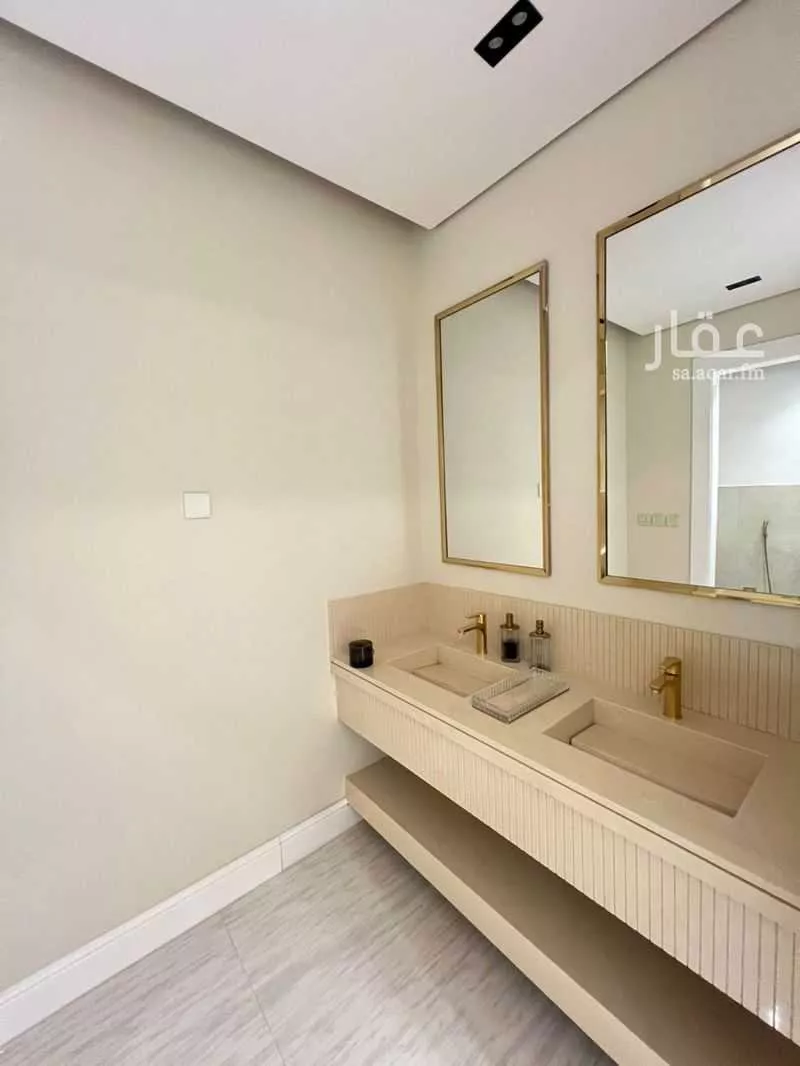 4 bedroom villa in Al Qairawan, Riyadh 5