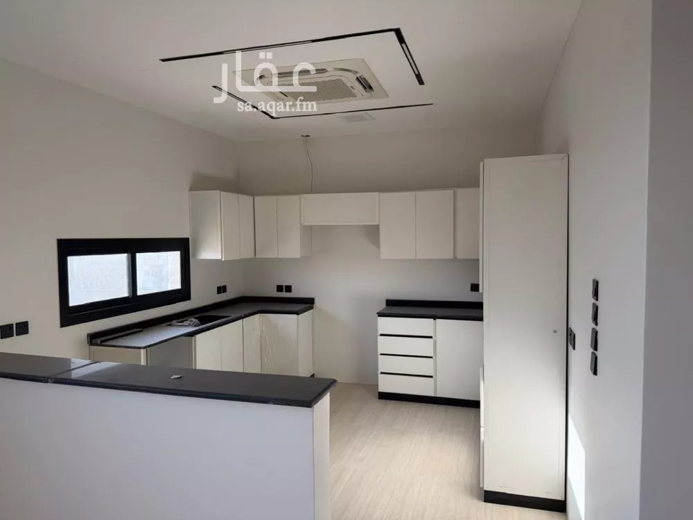 3 bedroom floor in Al Aridh 4