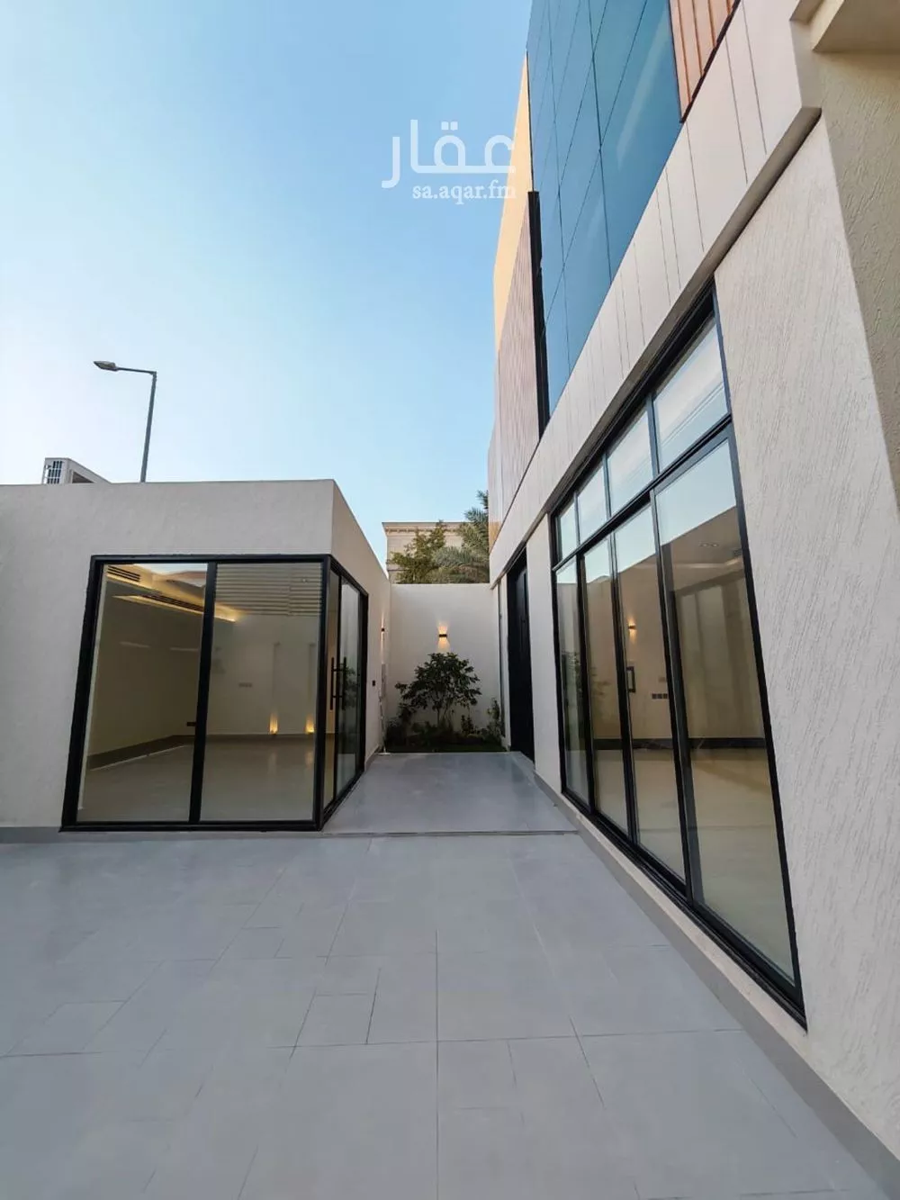 5 bedroom villa in Al Yasmin 4