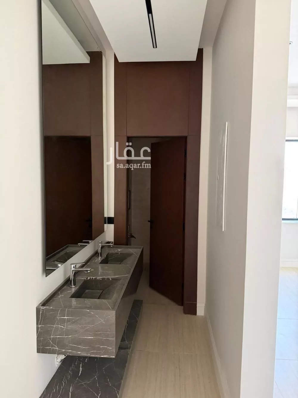 3 bedroom floor in Al Aridh 2