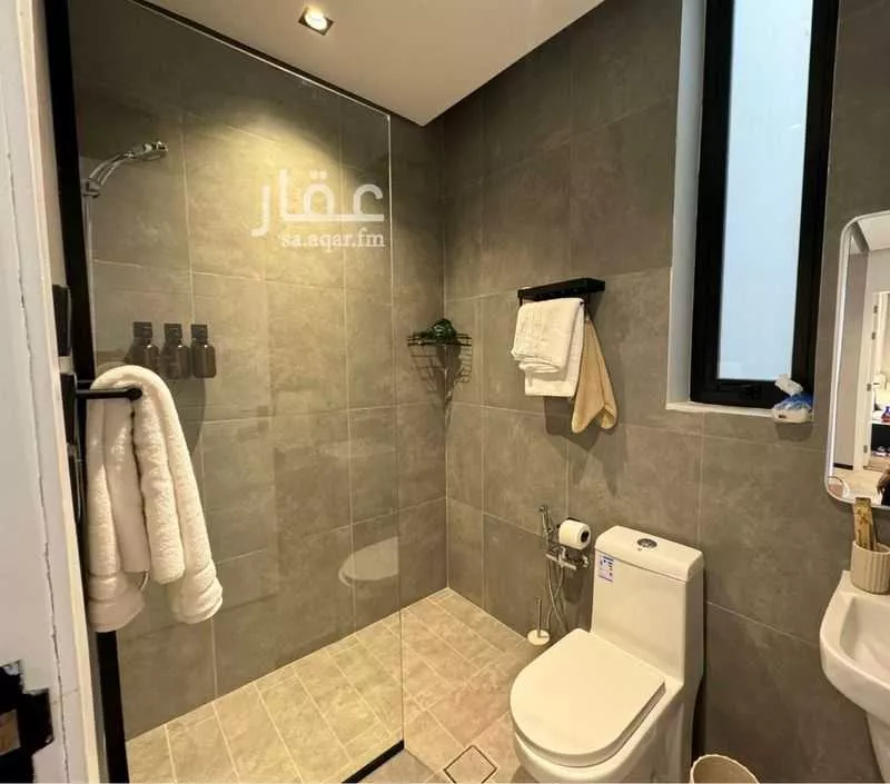 شقة 4 غرف في النرجس 3