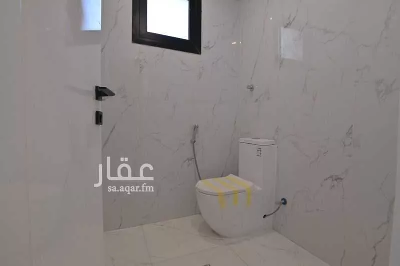 4 bedroom apartment in Ayn Al Khayf, Madinah 4