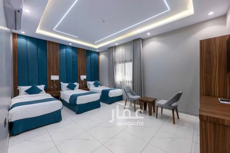 عمارة 338 م² في الفتح 4