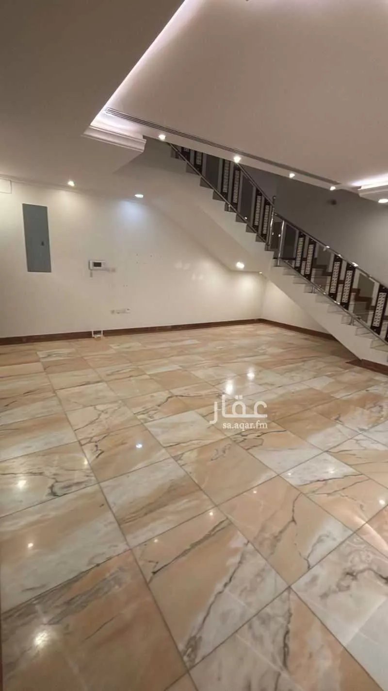 5 bedroom villa in Al Qusur, Eastern Province 11