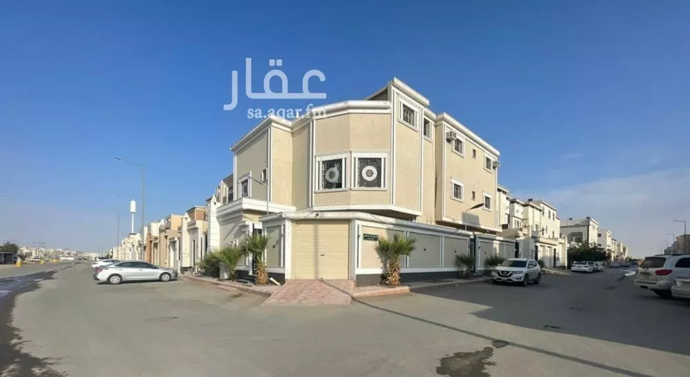 4 bedroom villa in Al Rimal