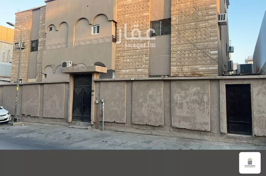 فيلا 10 غرف في النسيم الغربي 2