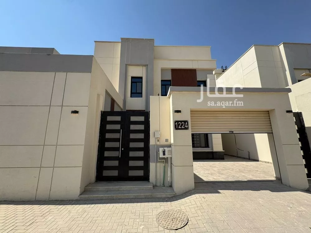 فيلا 5 غرف في الجنادرية 3