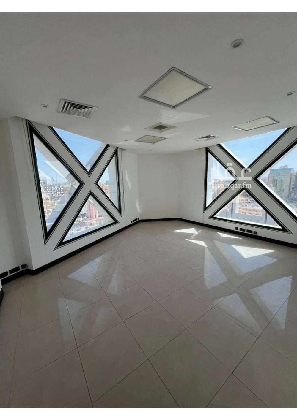 10 bedroom office in Al Olaya, Riyadh 6