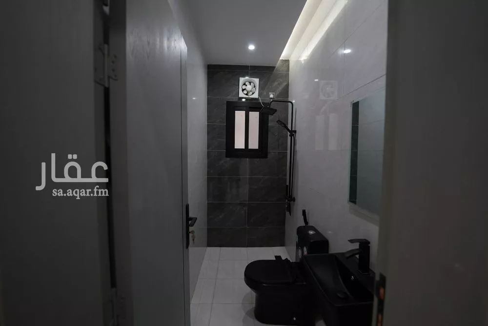 شقة 4 غرف في الزهراء 3