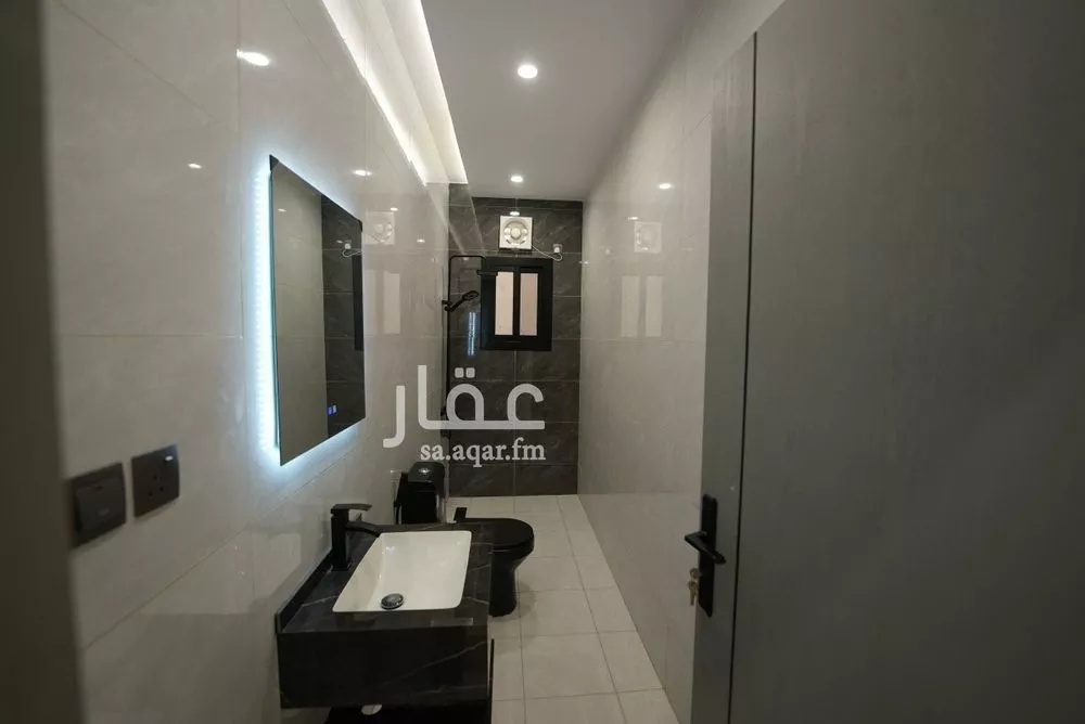 شقة 4 غرف في الزهراء 1