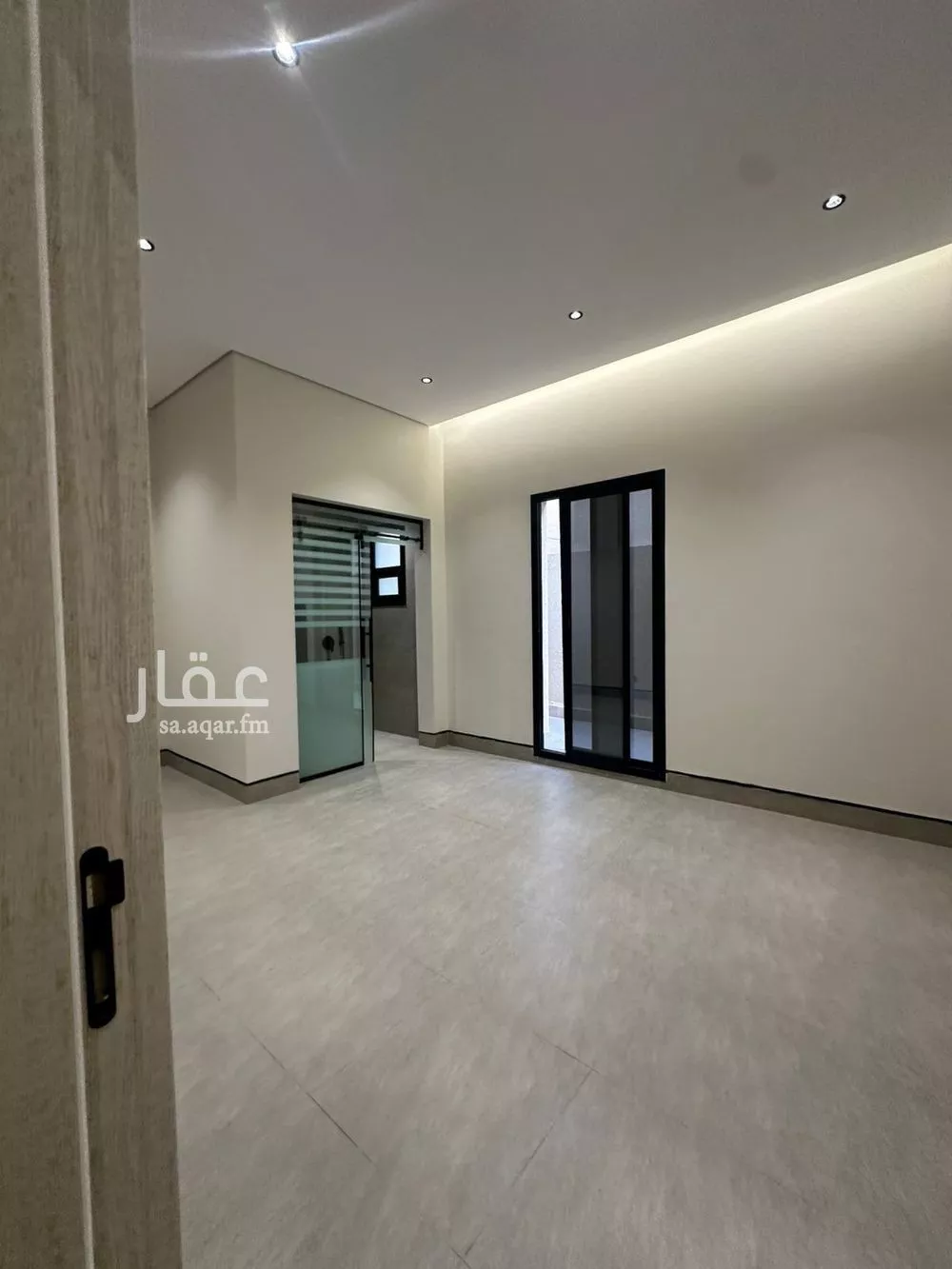 فيلا 3 غرف في الرمال 1