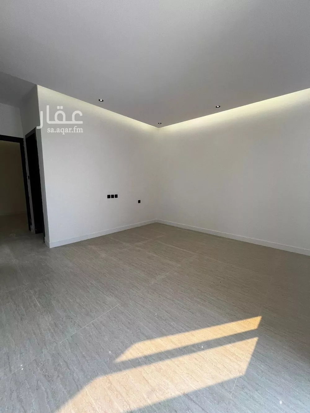 فيلا 4 غرف في طويق 2