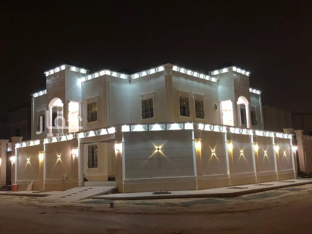 فيلا 10 غرف في الرمال 2