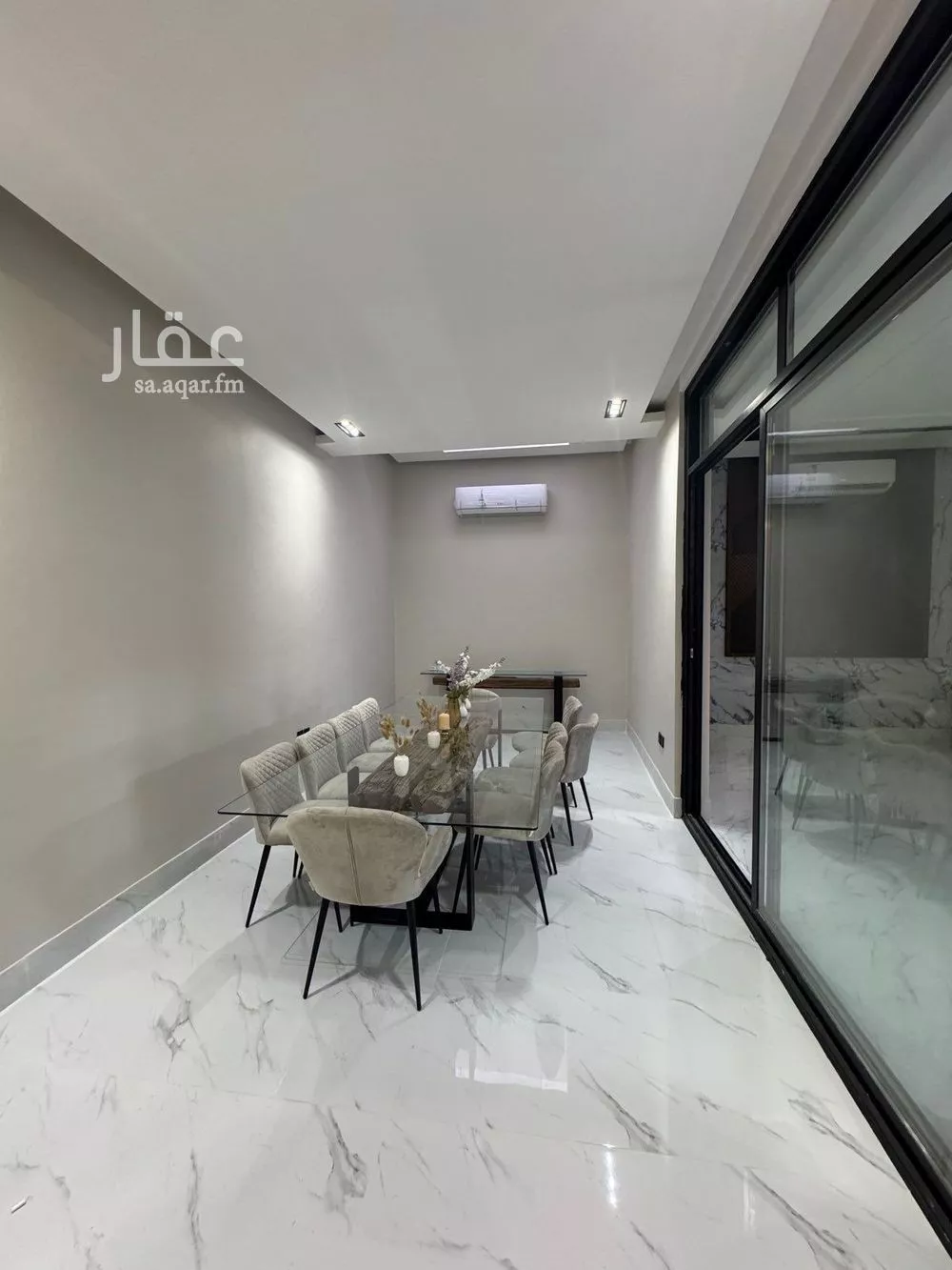 فيلا 5 غرف في عكاظ 4