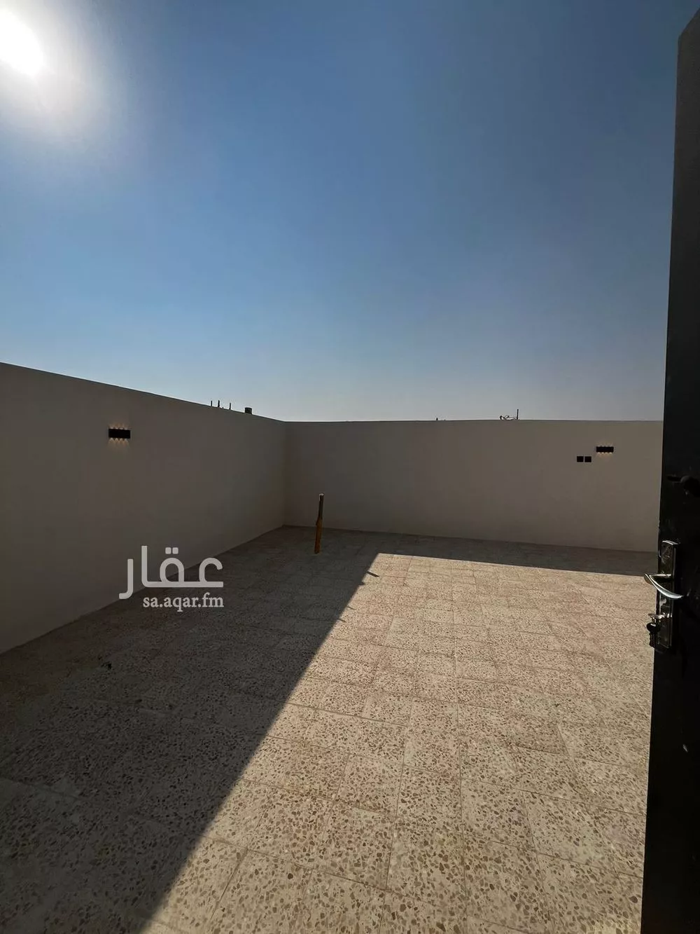 فيلا 4 غرف في طويق 5