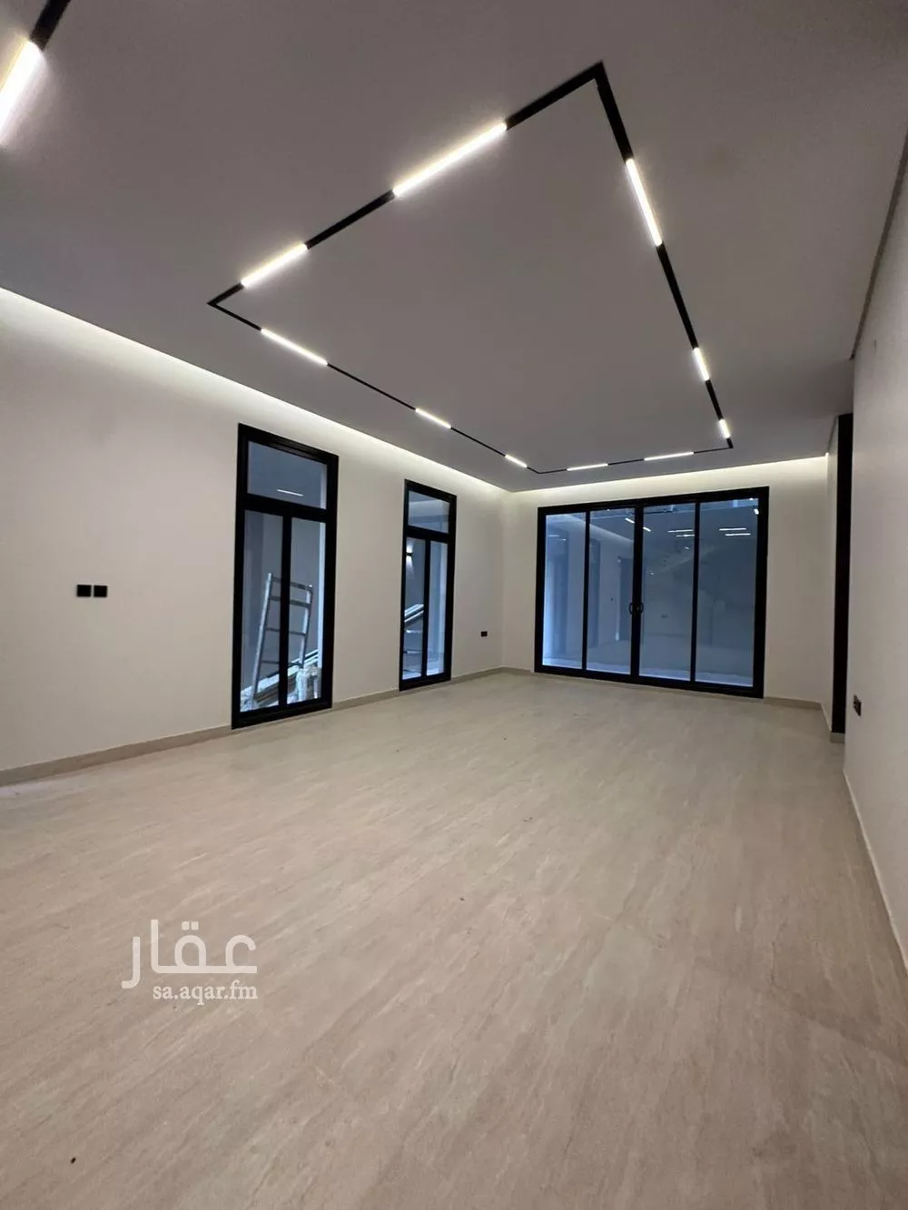 5 bedroom villa in Al Rimal 4