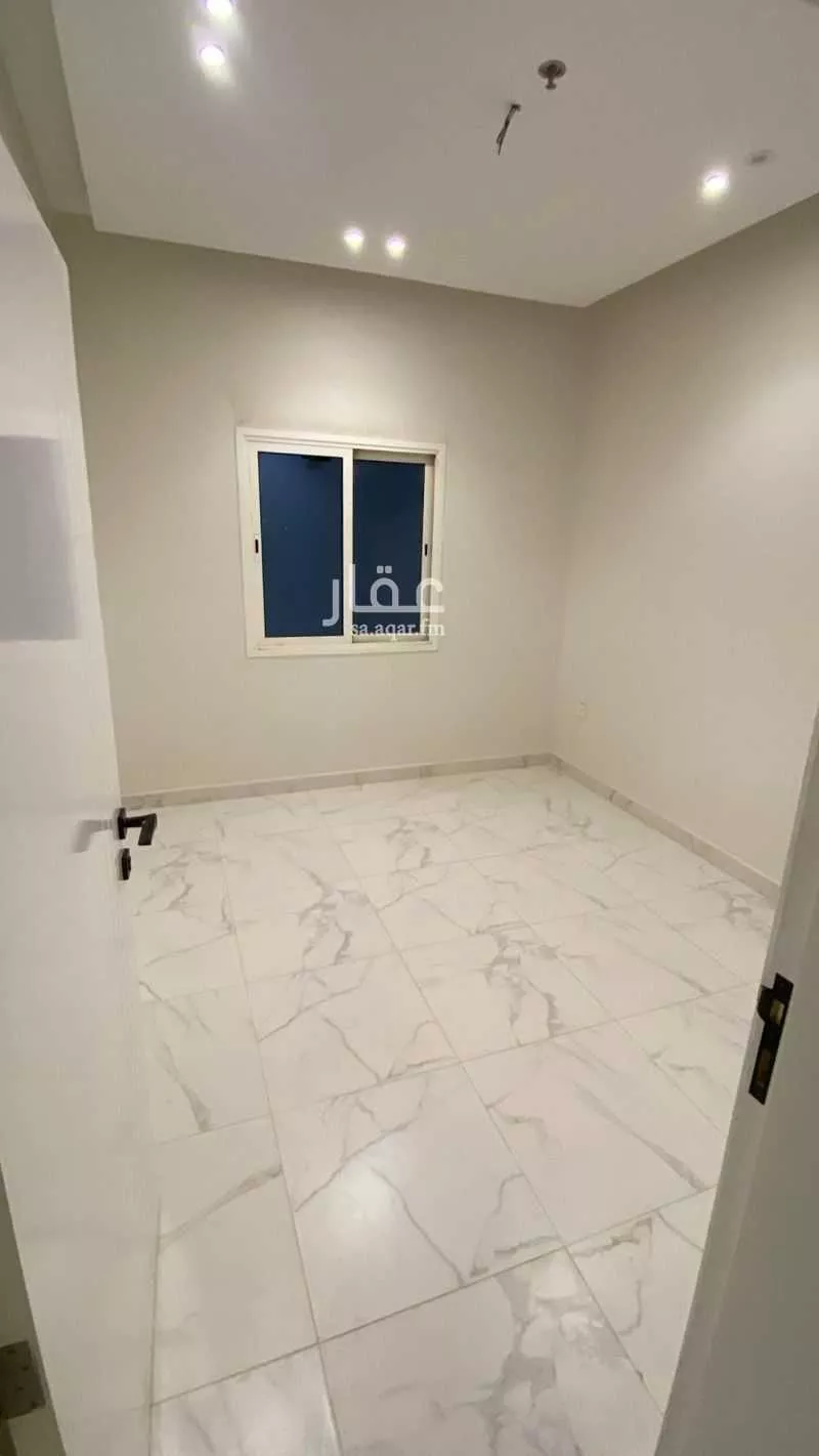 شقة 3 غرف في الحمرا 3