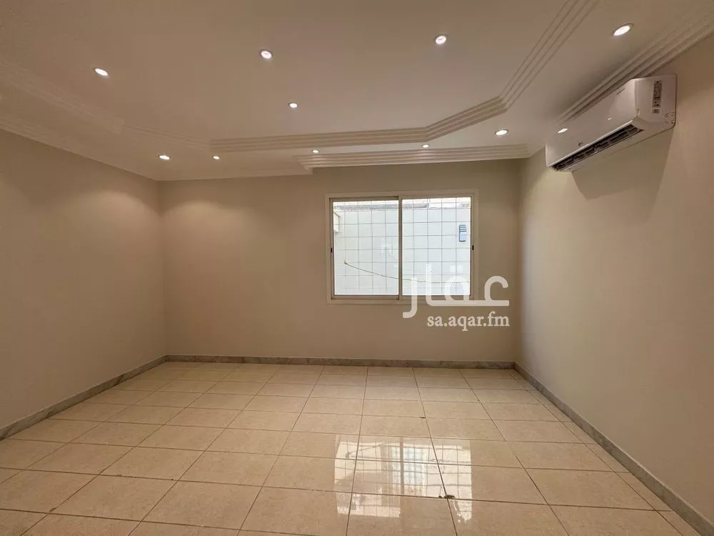 6 bedroom villa in Al Wahah, Riyadh 11