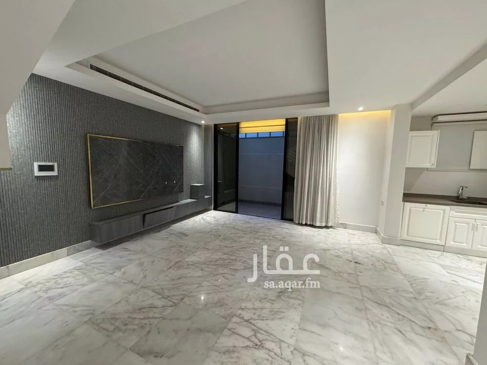 فيلا 4 غرف في العارض 1