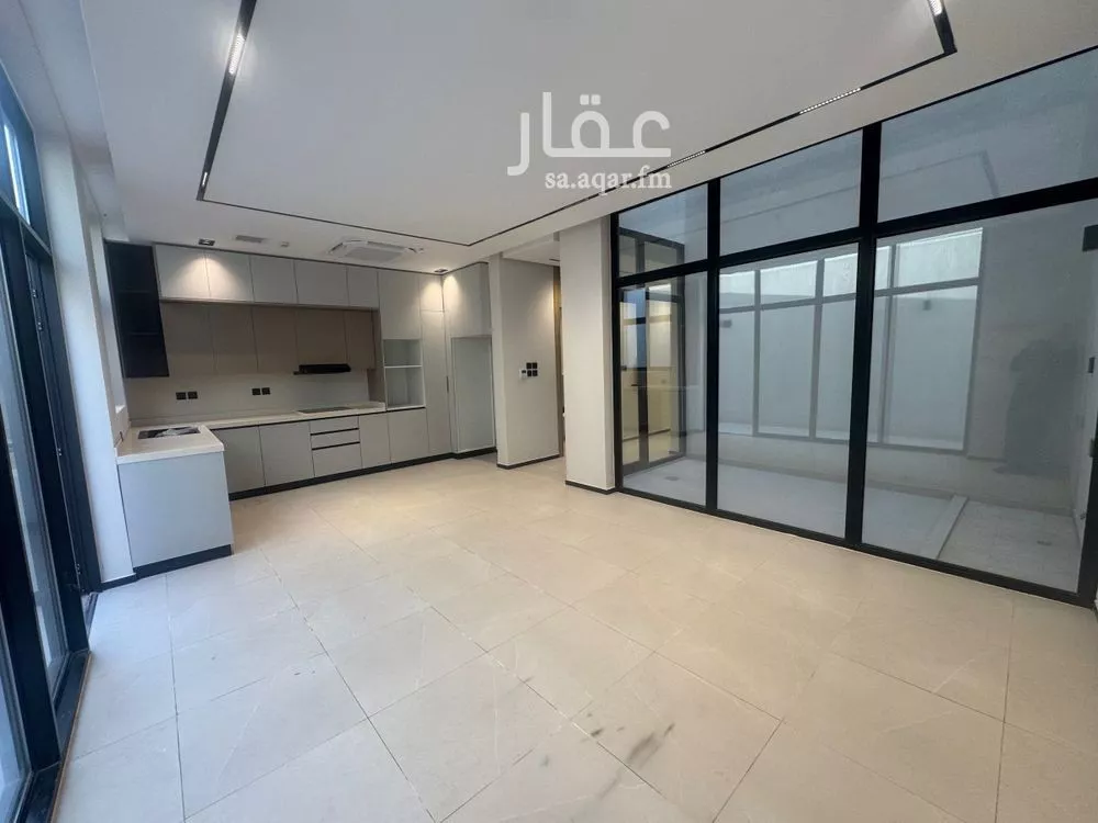 فيلا 3 غرف في الرمال 4