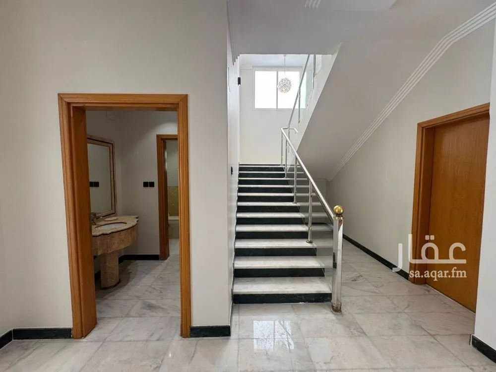 6 bedroom villa in Al Wahah, Riyadh 10
