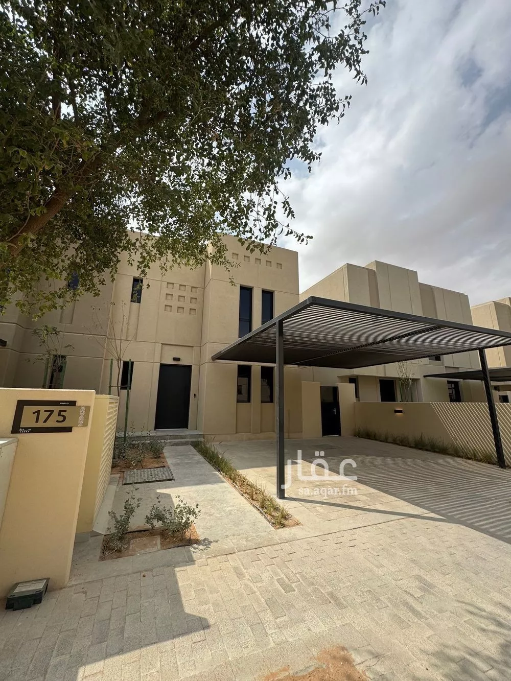 فيلا 3 غرف في الرياض 4